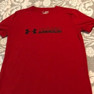 EUC Red Under Armour Short Sleeve Tee